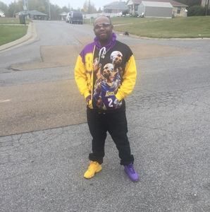 Meet your Posher, Tavaris